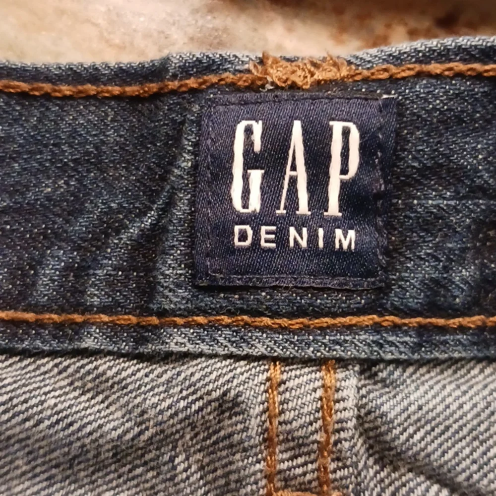 GAP Button Fly Denim Mini Skirt- Raw Hem - Waist 27 - 5 Pocket